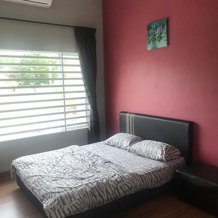 Ipoh Lakeview Homestay Luaran gambar