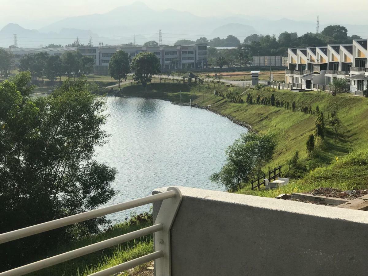 Ipoh Lakeview Homestay Luaran gambar